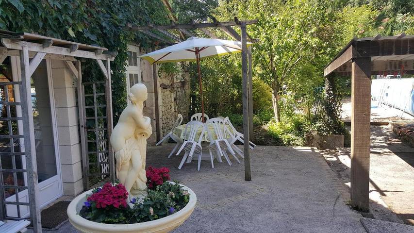 Location de vacances pour 6 personnes, avec jardin et piscine à Celles - 2