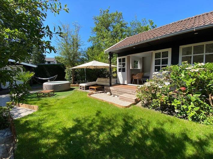 Ferienhaus für 2 Personen, mit Garten in Bergen (Nordholland)
