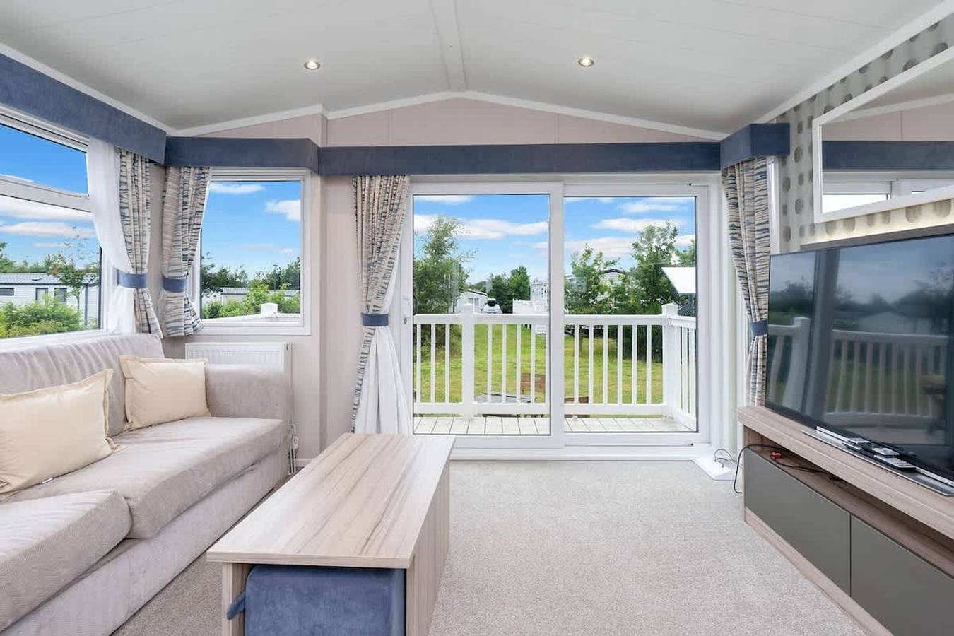 Entire apartment, Seton Sands Signature Lodge 2Br Sleeps 6 with Starlink in Edinburgh and Lothian