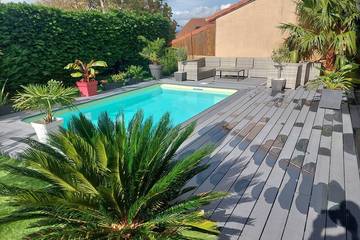 Gîte pour 10 personnes, avec jardin et terrasse à Sérézin-du-Rhône