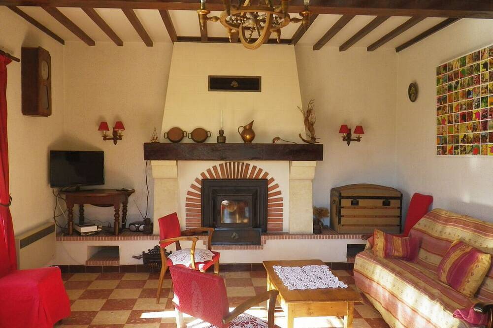Mas provençal 6 personnes à Raphèle les Arles. Très calme. in Arles, Côte méditerranéenne (France)