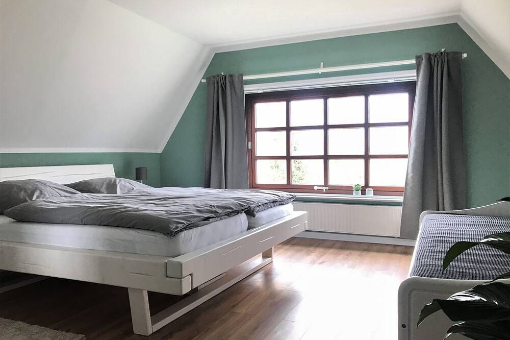 Ganze Wohnung, Urlaub auf dem \"Eulenhof\" direkt an der Este im Alten Land in Jork, Altes Land Stade