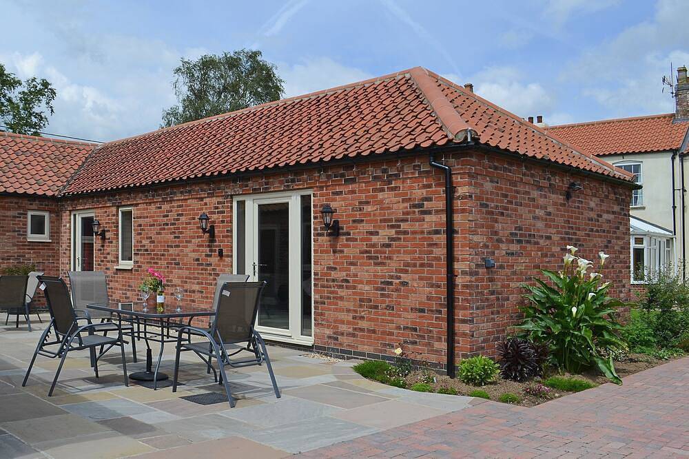 Cottage for 4 People in Sutton-on-Trent, Nottinghamshire