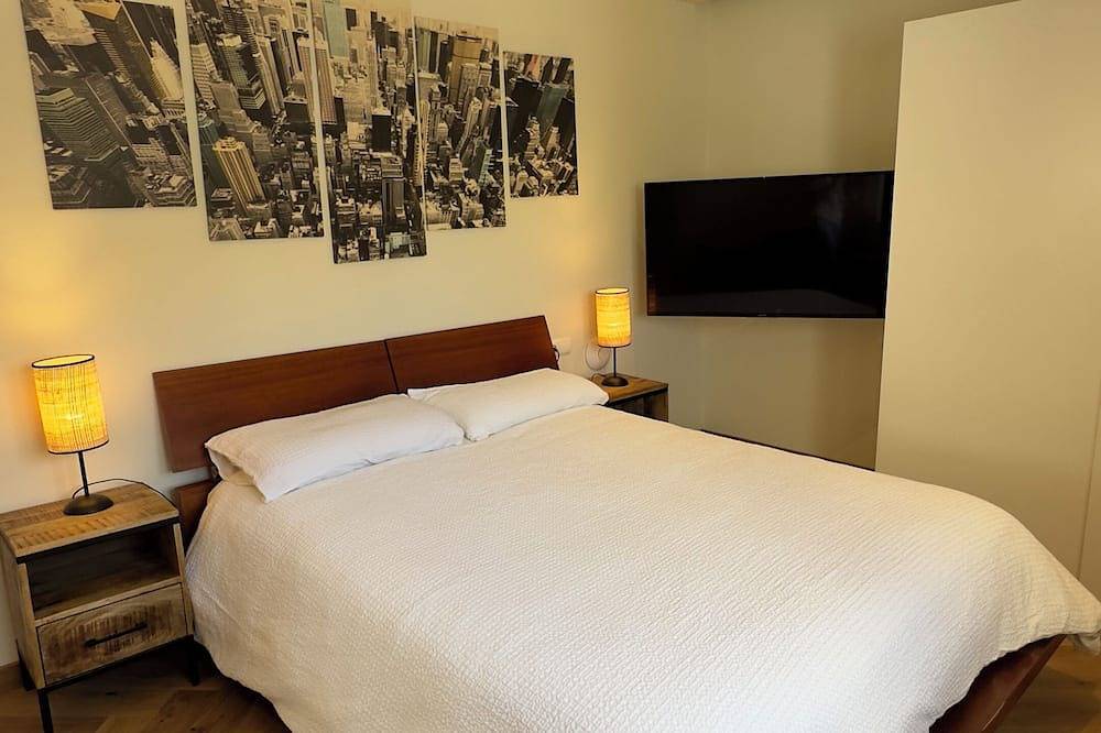 Vacation home with sea view in Siesta, Santa Eulària des Riu