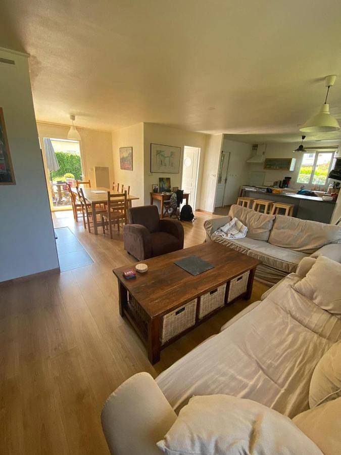 Location de vacances pour 8 personnes, avec terrasse à Ruca