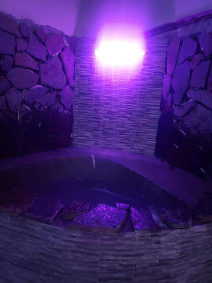 Chalet para 8 personas, con jacuzzi y jardín además de sauna y piscina en Costa Tropical - 4