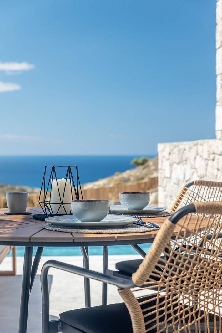 Location de vacances pour 4 personnes, avec terrasse et vue sur l’océan dans Milos - 3