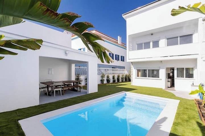 Ferienhaus für 10 Personen, mit Balkon und Garten