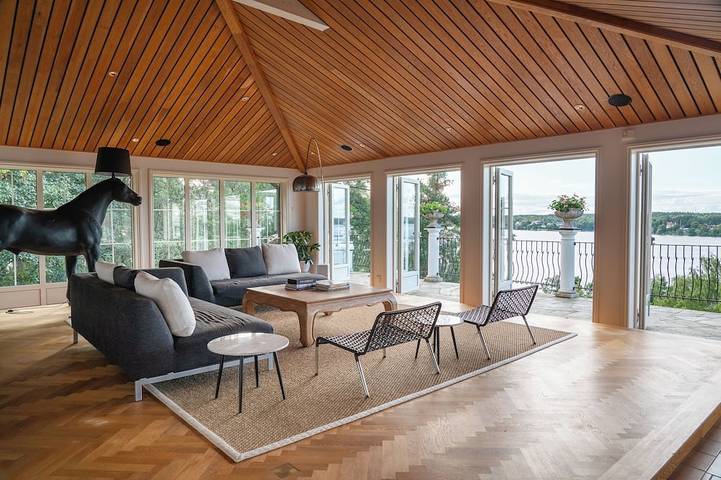Meerblick Ex-Botschaftsresidenz nahe Stockholm in Kummelnäs, Nacka