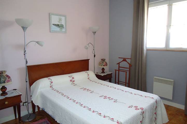 Location de vacances pour 6 personnes, avec piscine et jardin à Quimper - 2