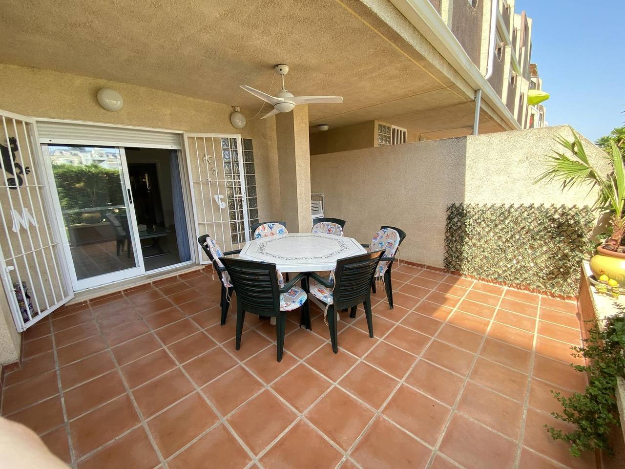 Ganze Ferienwohnung, Ground floor flat for 4 persons with swimming pool, paddle tennis court and terr in Dénia, Costa Blanca