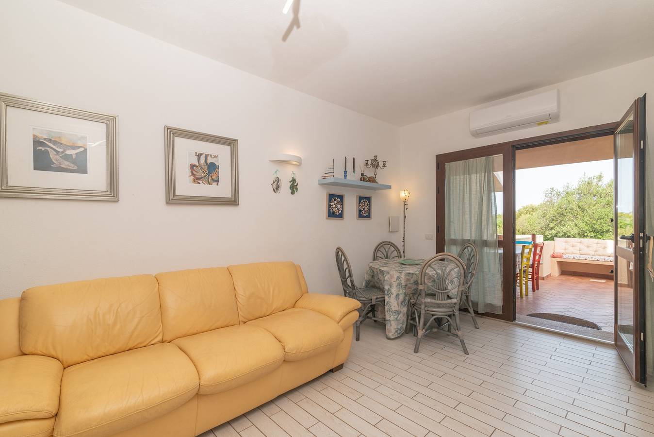 Ganze Wohnung, Ferienwohnung "Palau Sole" mit Gemeinschaftsgarten & A/C in Palau (dorf), Palau (Sardinien)