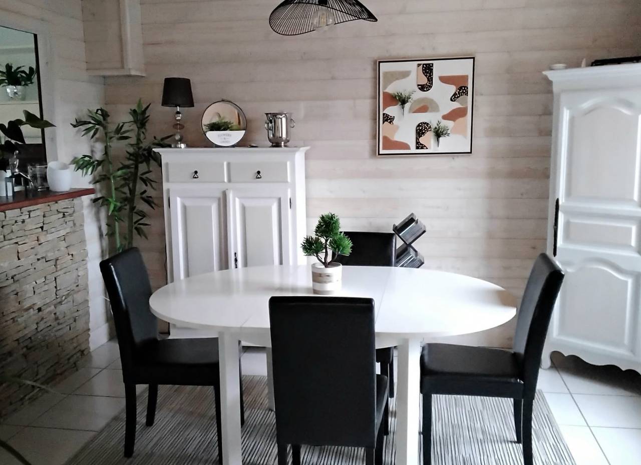Chez Christine - Chambre in Saint-Méloir-des-Ondes, Baie du Mont-Saint-Michel