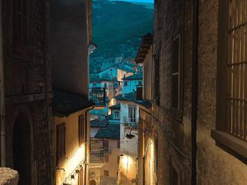 Appartamento per 2 persone, con balcone e panorama, con animali domestici in Scanno