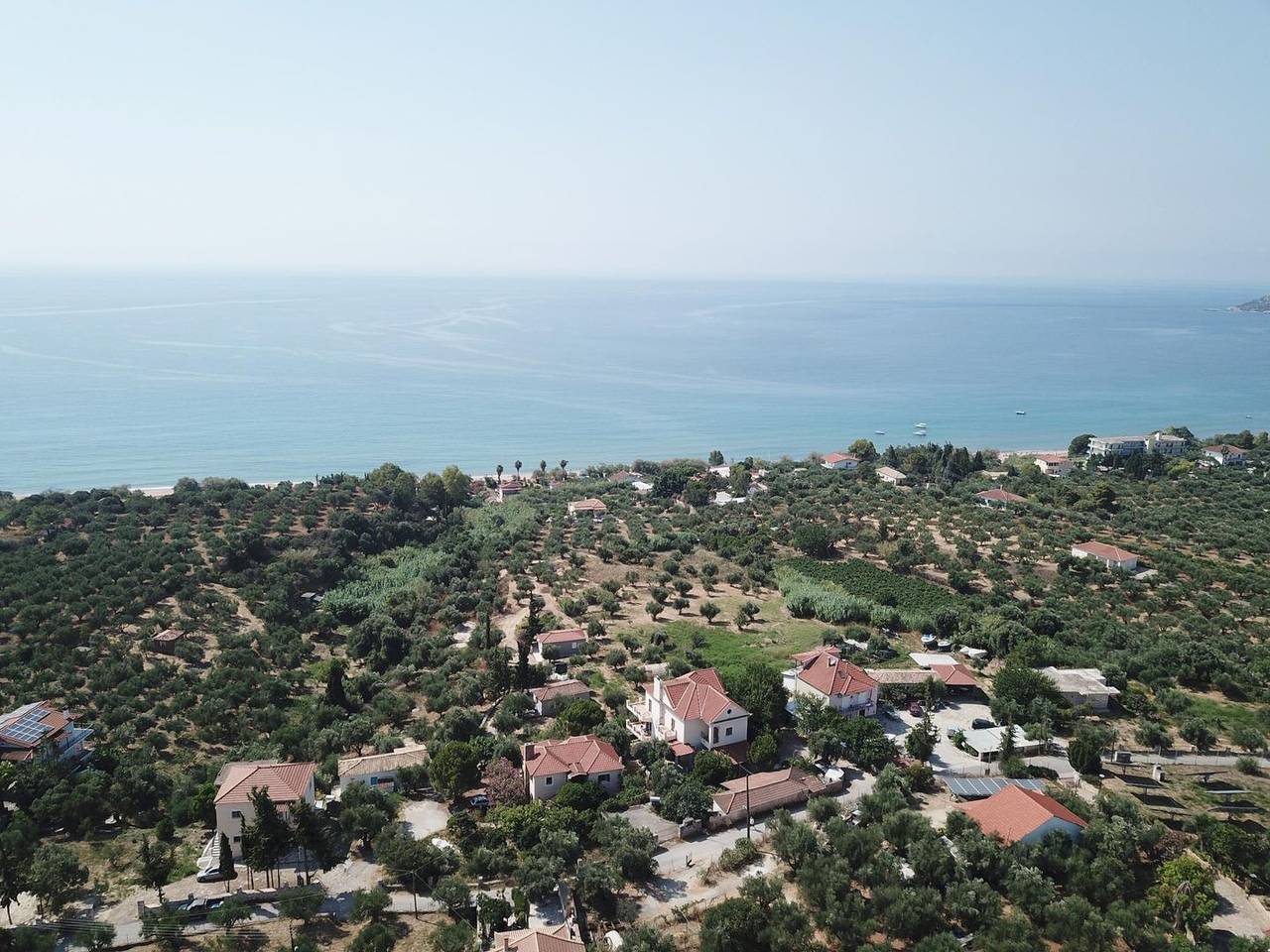Geheel appartement, Vakantieappartement voor 6 personen met terras in Messenia
