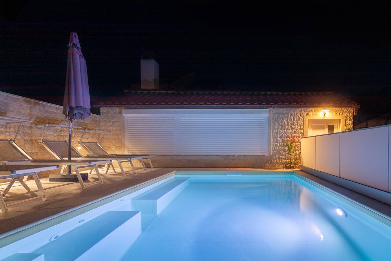 Ganzes Studio, Studio mit Terrasse und gemeinsamen Pool  in Punat, Krk
