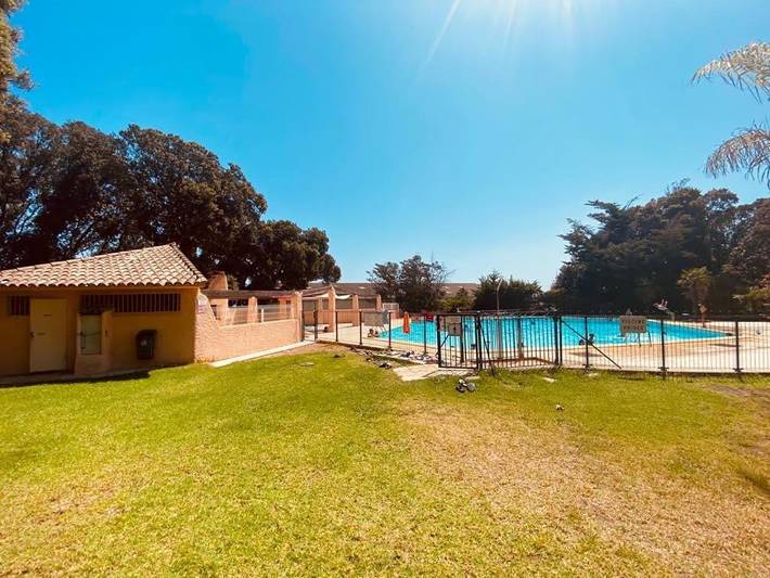Location de vacances pour 6 personnes, avec terrasse et piscine dans Port de Taverna - 4