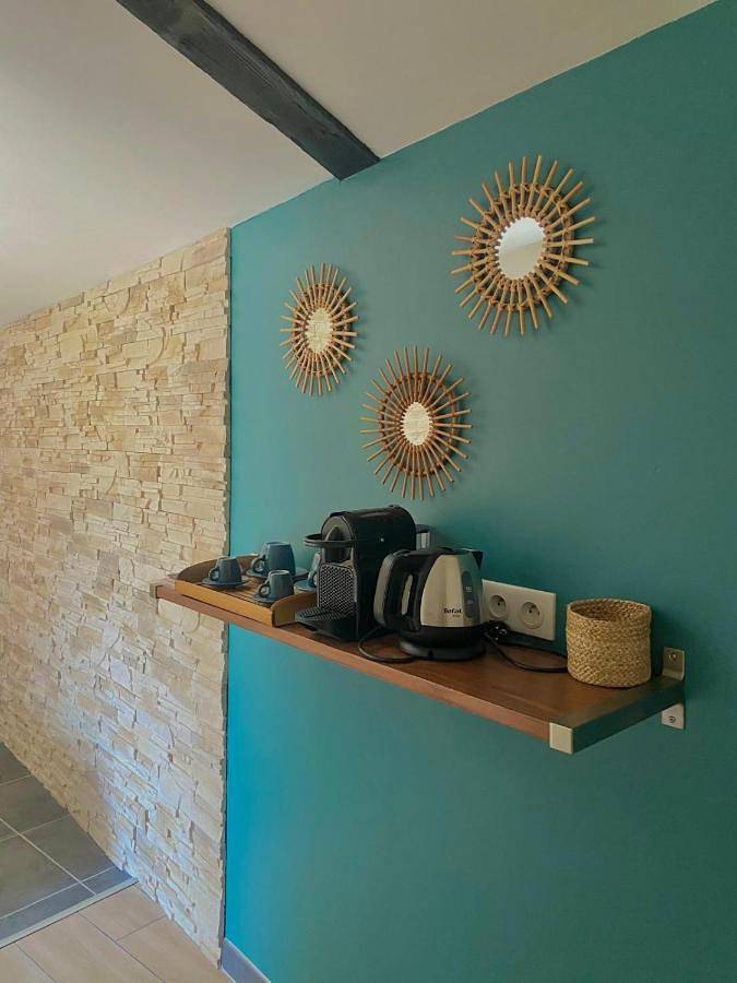 Suite cosy indépendante avec extérieur in Saint-Martin-de-Crau, Côte méditerranéenne (France)