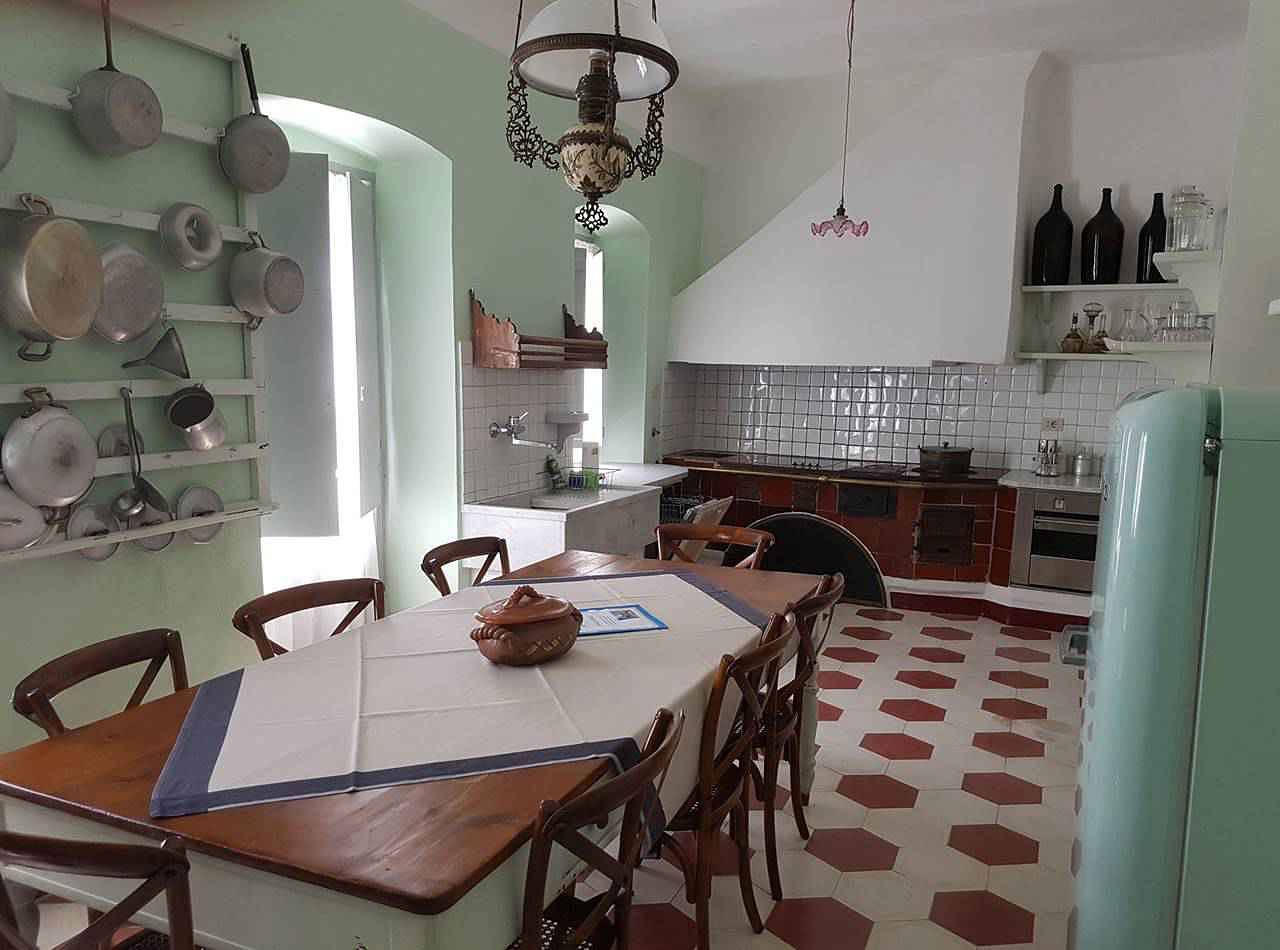 Ganze Ferienwohnung, Ferienwohnung im mittelalterlichen Dorf von Finale Ligure  in Finale Ligure, Finale Ligure Gemeinde