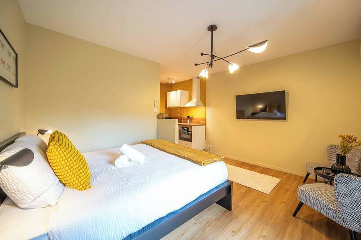 Château pour 2 personnes, avec jardin en Bourgogne-Franche-Comté - 2