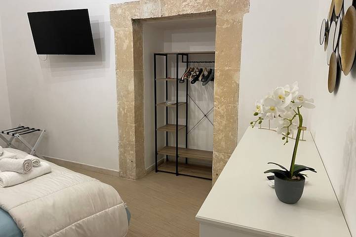 Entire apartment, In the heart of Ortigia in Ortigia, Syracuse