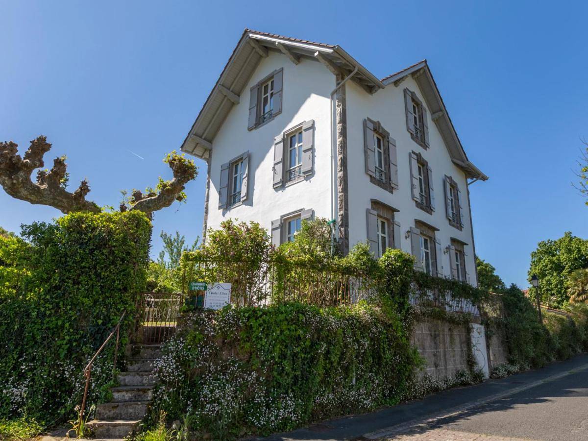 Twin Room with Mountain View in Sare, Région de Bayonne