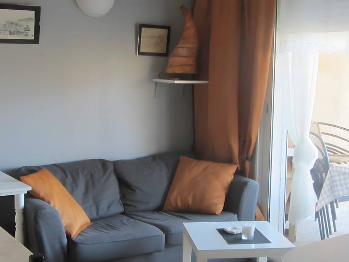 Casa de vacaciones 'Chez Lysou' con vistas a la montaña, terraza privada y wifi in Lussas, Ardèche