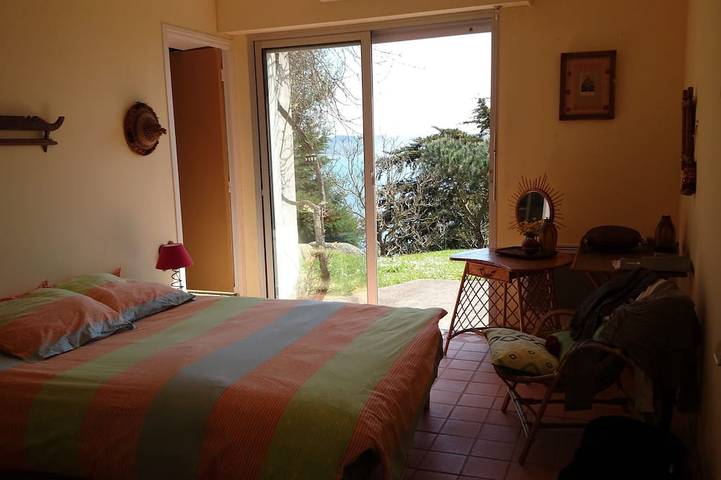 Location de vacances pour 9 personnes, avec terrasse et jardin dans Plage de Port-Mabo - 3