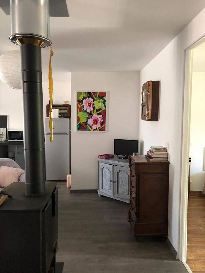Appartement entier, Three-Bedroom Apartment in Bielle (Pyrénées-Atlantiques), Béarn