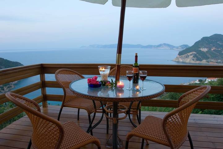 Ganze Wohnung, Ferienwohnung für 3 Personen mit Garten in Skopelos Stadt, Sporaden