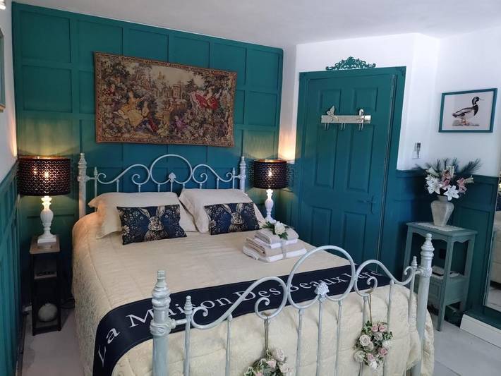 Gîte pour 3 personnes, avec piscine ainsi que jacuzzi et jardin à Loubès-Bernac - 2