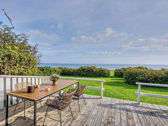 Ferienhaus für 6 Personen, mit Terrasse in Tårup