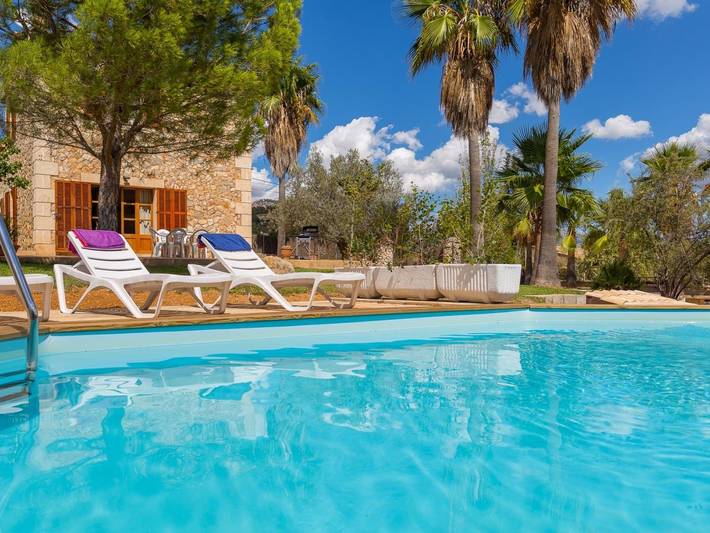 Finca für 6 Personen, mit Pool und Garten, kinderfreundlich auf Mallorca Inselmitte