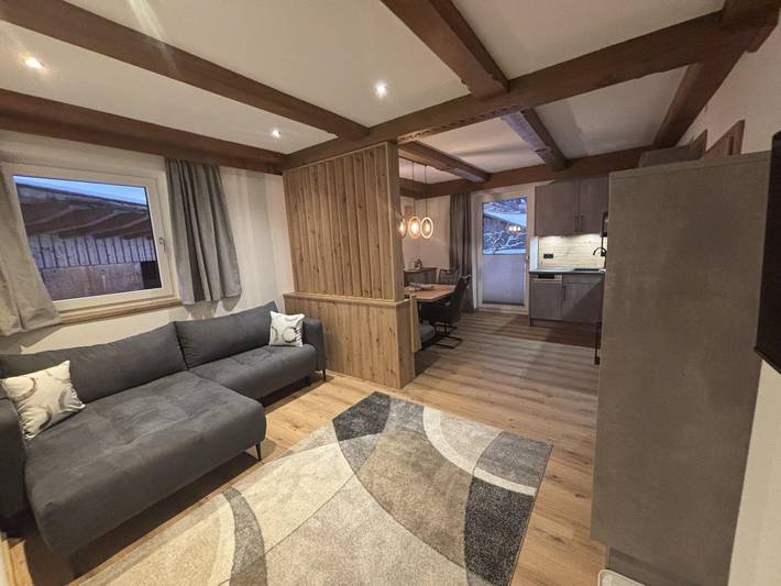 Appartement voor 6 personen, with Balkon and Terras as well as Tuin in Niederau