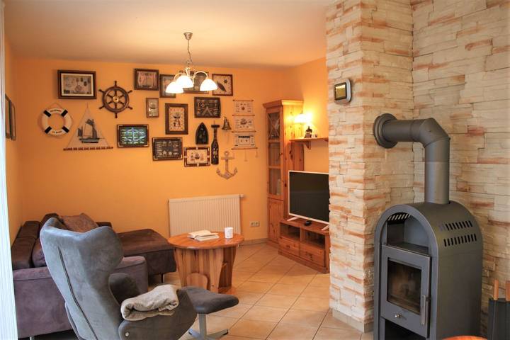 Ferienhaus für 4 Personen, mit Sauna und Garten in Kaltenhof