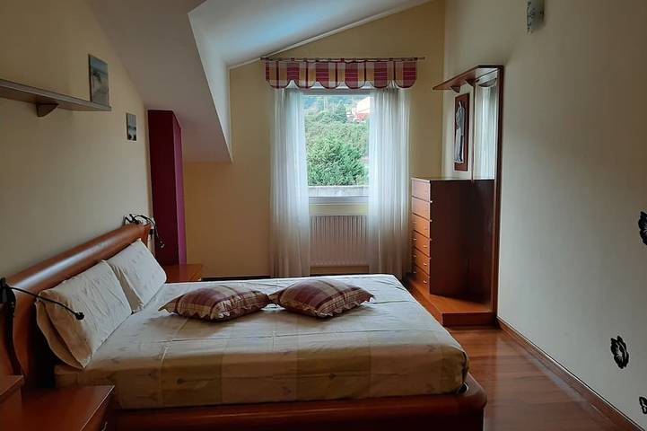 Gîte pour 6 personnes, avec jardin et piscine à Castro-Urdiales - 4