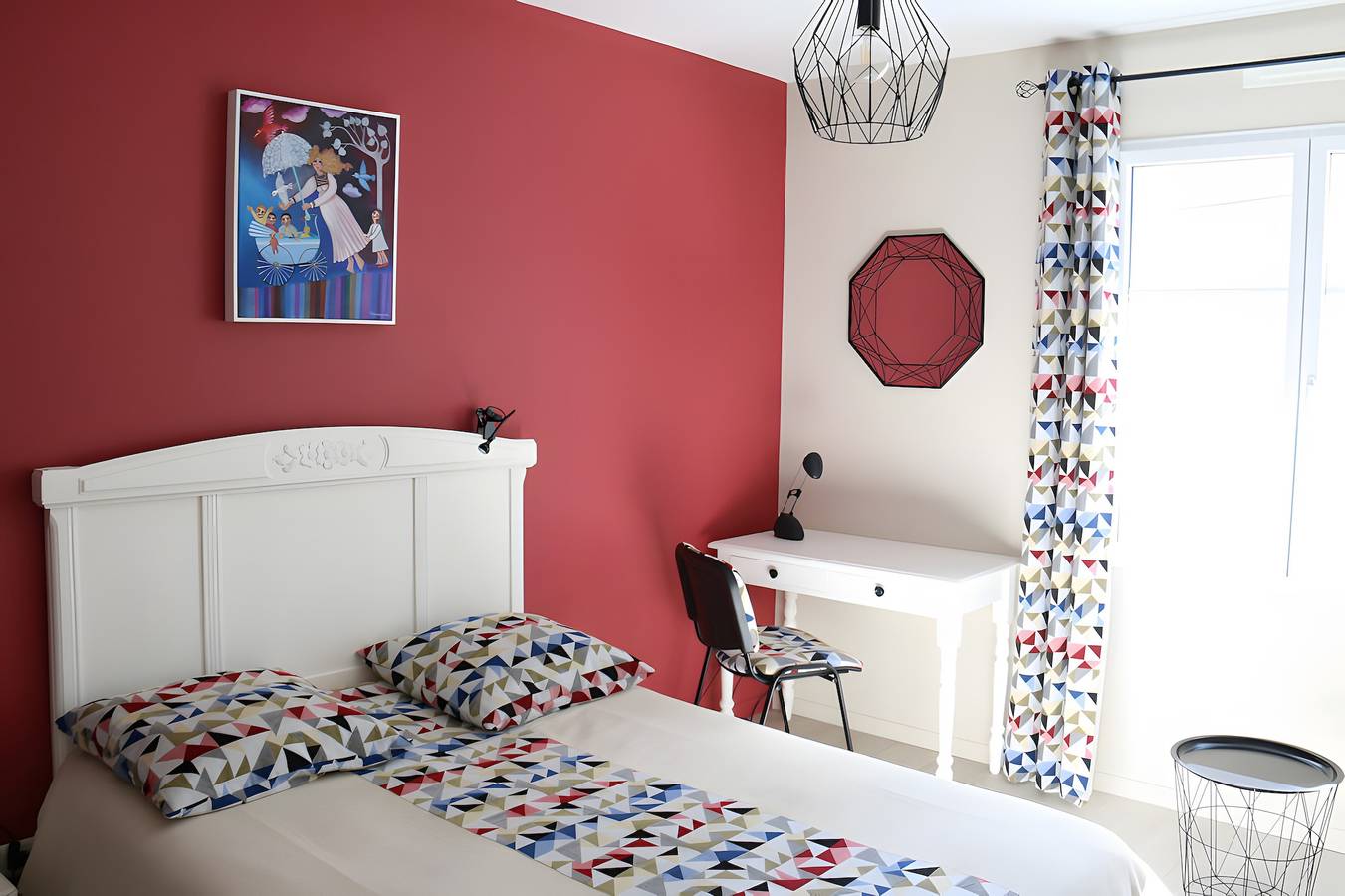 Suite de deux chambres avec salle d'eau privative - suite de 2 chambres in Nantes, Région de Nantes