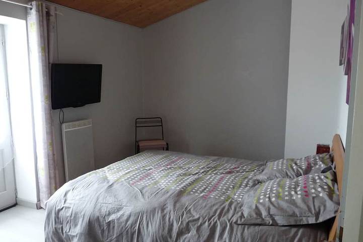 Location de vacances pour 4 personnes, avec terrasse et jardin à Bouin - 2