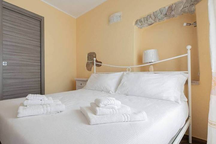 Holiday rental for 2 people in Bosa