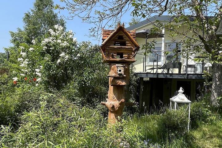 Chalet für 2 Personen, mit Garten und Terrasse