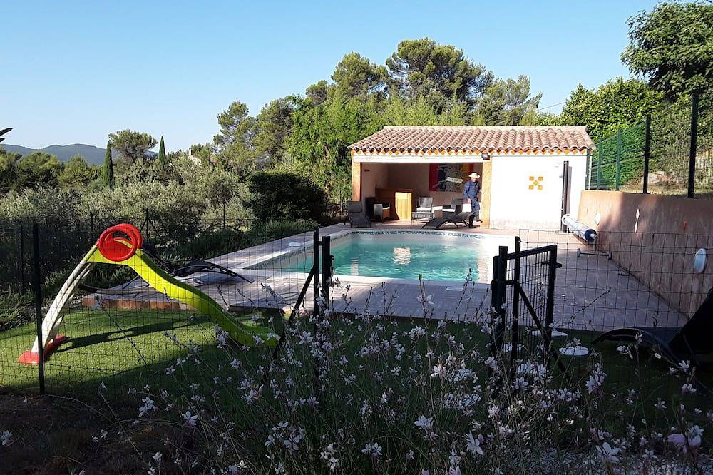 3-bedroom villa with exclusive pool in Garéoult, Región Brignoles