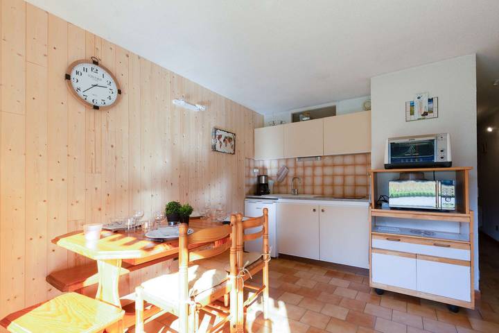 Entire holiday apartment, Appartement 6 personnes au calme proche centre Saint Lary village in Saint-Lary-Soulan, Pyrenees National Park