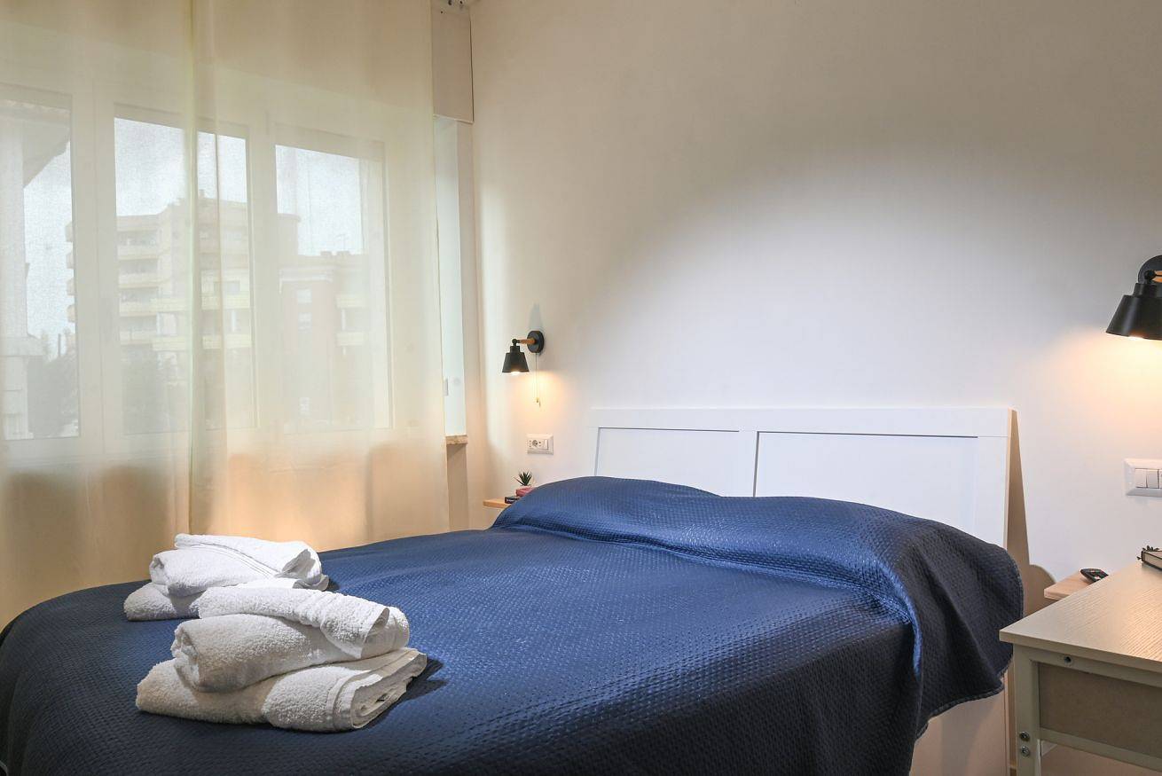 My Holiday Olbia Rooms & Lounge - Room 3 by Rentbeat in Olbia, Costa Smeralda