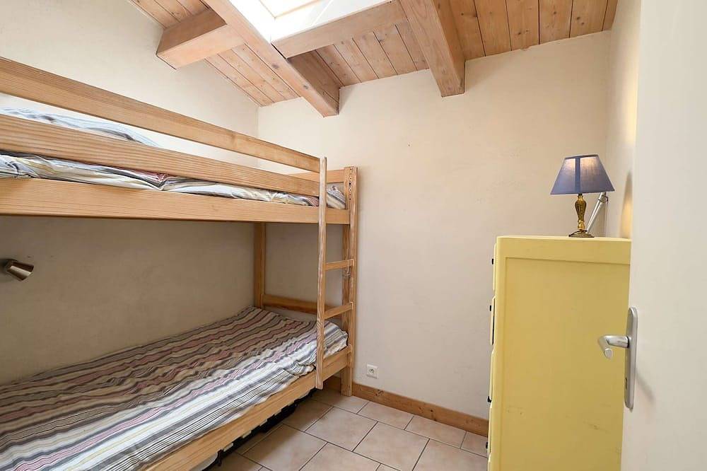 Near the village, pretty house with floor in Loix, Ile de Re