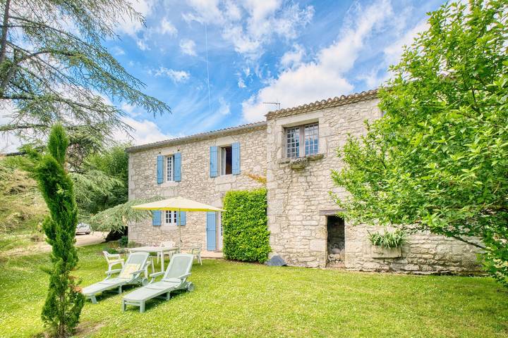 Stone House with Private Pool – 6 Guests – In the Heart of Bergerac Vineyards in Cunèges, Périgord Pourpre