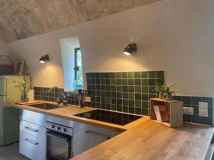 Location de vacances pour 12 personnes, avec jardin ainsi que piscine et terrasse, animaux acceptés à Junas - 4