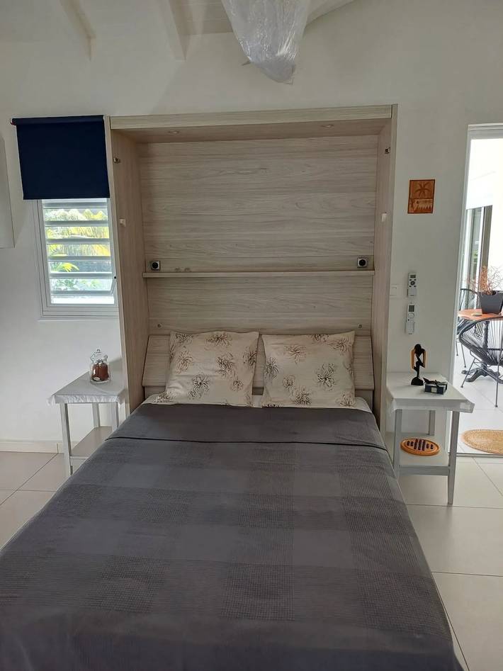 Gîte pour 2 personnes, avec piscine et terrasse à Baie-Mahault - 3