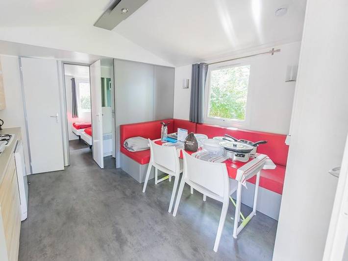 Mobil home pour 4 personnes, avec bassin pour enfant, animaux acceptés à Saint-Augustin - 3