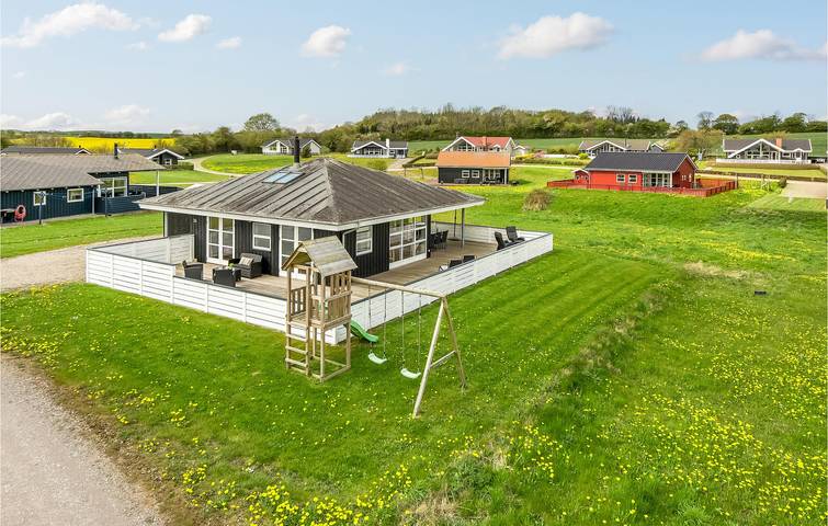 Ferienhaus für 6 Personen, mit Terrasse und Whirlpool sowie Garten in Nordborg - 2