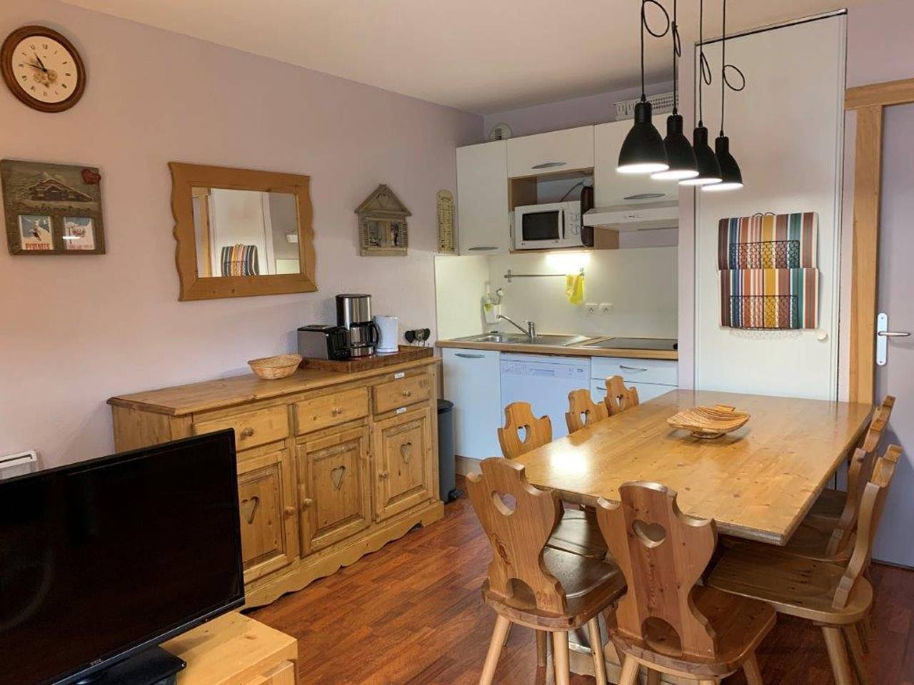 Apartamento entero, 3 Habitaciones para 8 Personas con Balcón en Vignec, cerca de Saint-Lary-Soulan in Vignec, Parque nacional de los Pirineos